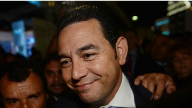 یک کمدین رئیس جمهور گواتمالا شد
